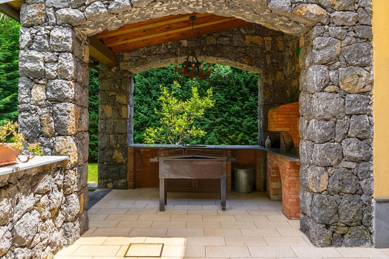 Villa Magdalena Aci SantʼAntonio Exterior foto